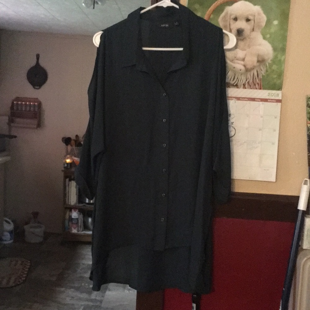 Apt. 9 blouse